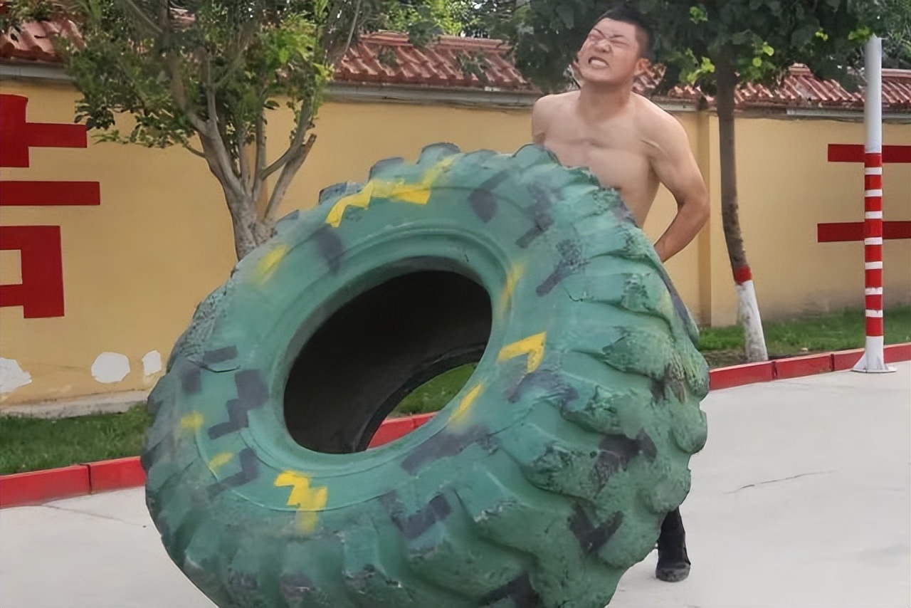 退伍军人创业成功故事,小店创业感人故事