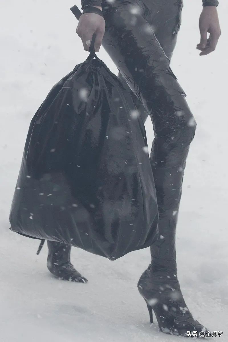 奢侈品牌迷惑行为大赏