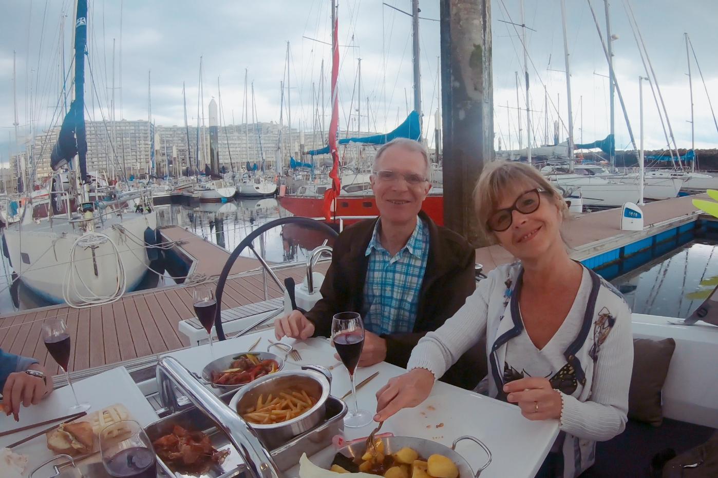 中国小伙的航海日记（十四）外国人为啥少？瑞士大佬划这个闯大洋