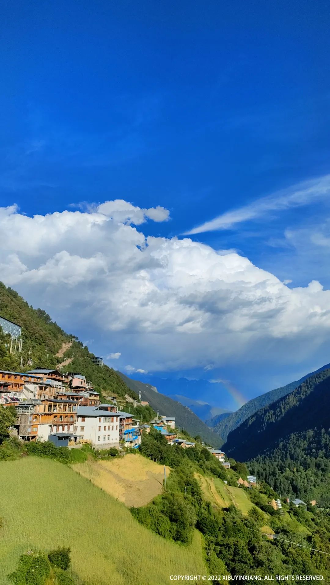 迪庆雨崩村山语酒店,德钦雨崩村招聘
