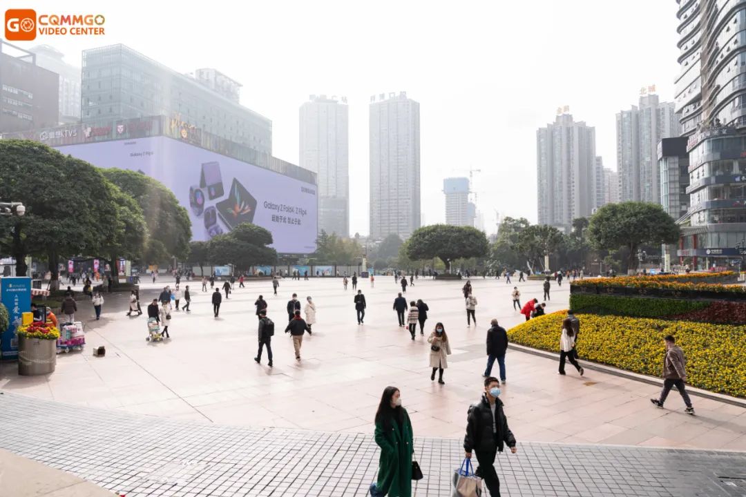 一口气逛了4大商圈，我们久违了的重庆回来了