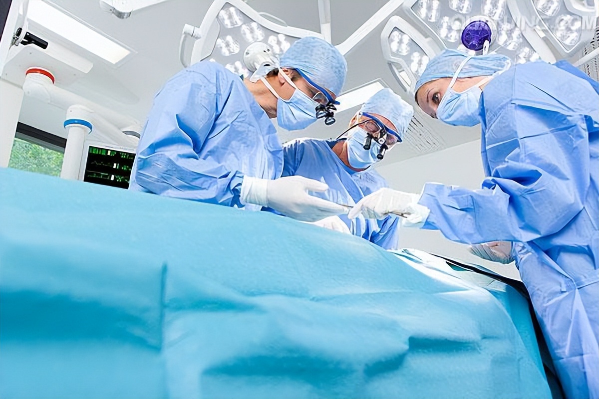 强直性脊柱炎健康科普,强直性脊柱炎用中医好还是西医好