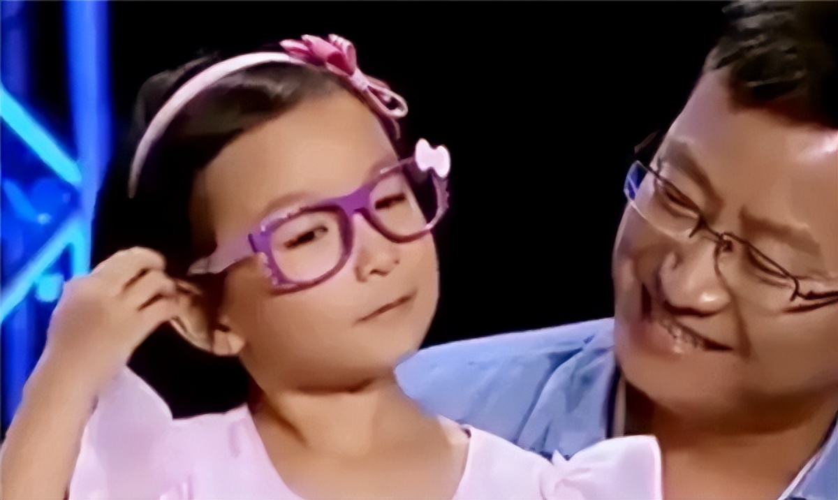 汶川地震22岁姑娘被大叔救后结局,汶川地震被救女孩真人照片