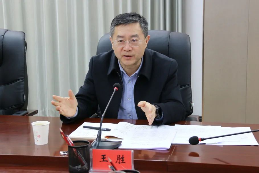 王胜在天水市调研药械产业发展情况