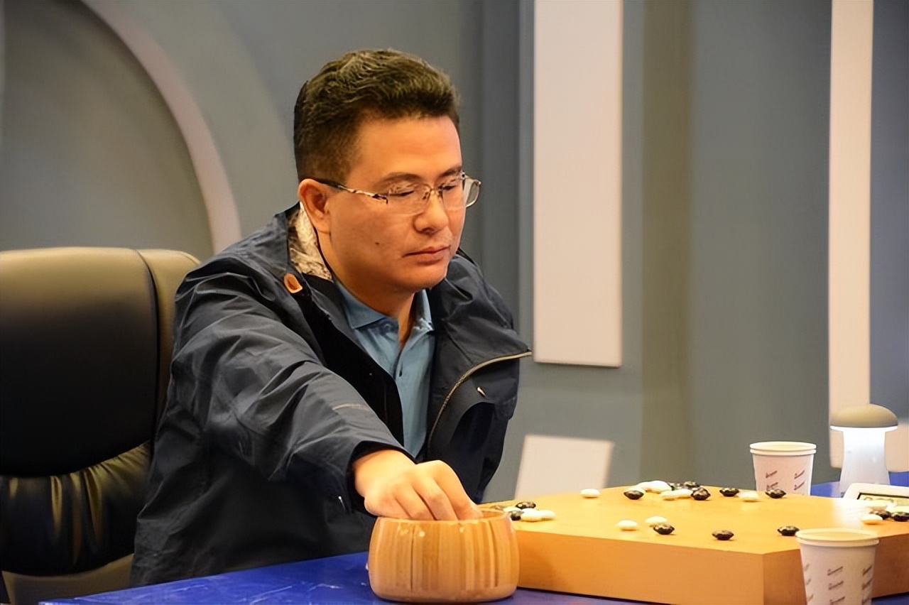 金立老板到底输了多少,金立老板输了多少个亿