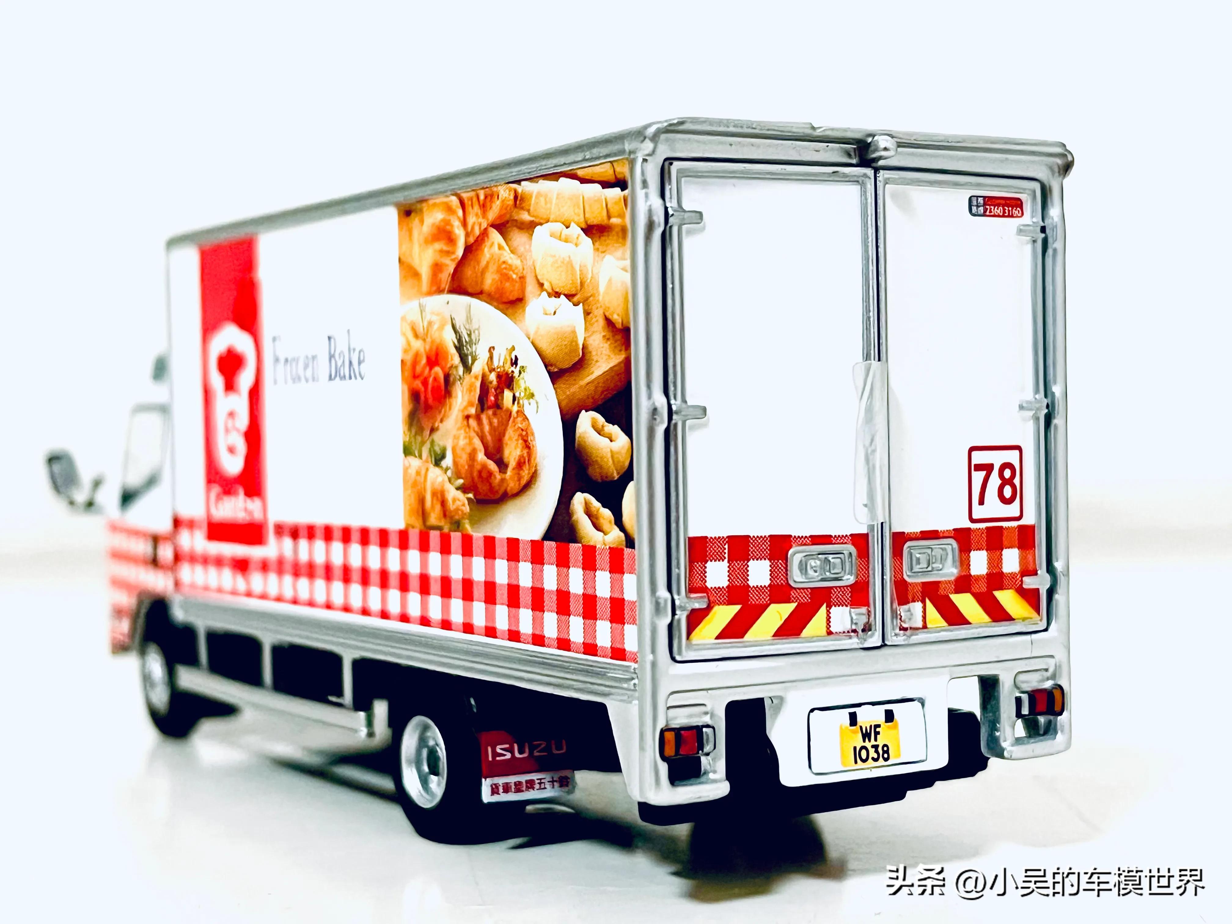 嘉顿面包，有爱有力量｜TINY微影711限定-ISUZUNP嘉顿面包配送车