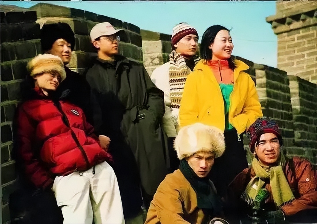 马云用人像是总统，每隔十年必换帅，有人遭突然解聘后号啕大哭