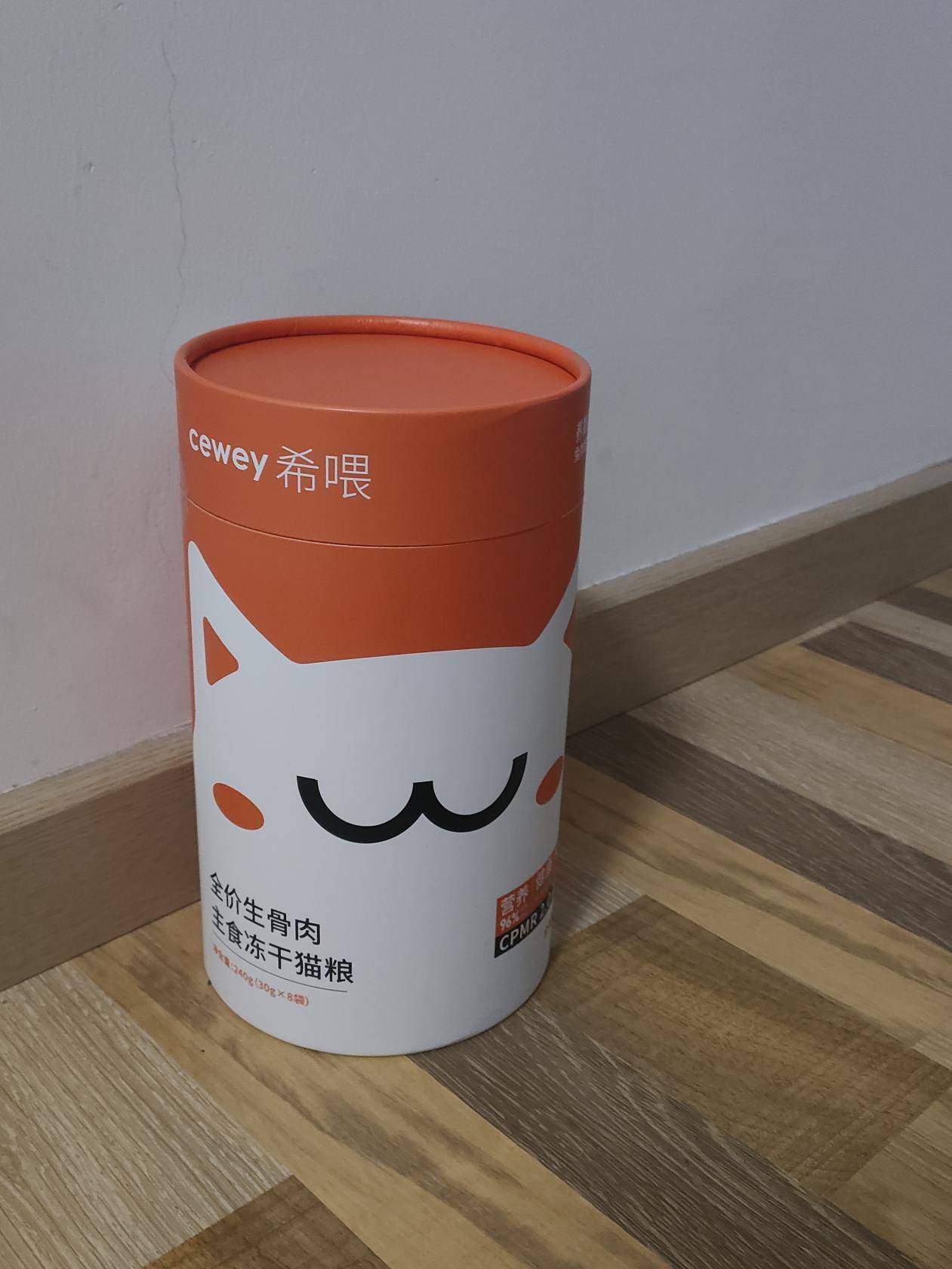 比较适合猫咪吃的冻干,冻干可以当猫咪主食吗