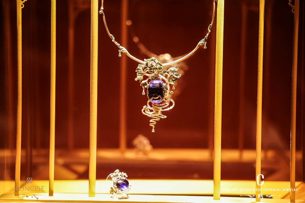 二十世纪珐琅珠宝,珠宝低温珐琅工艺