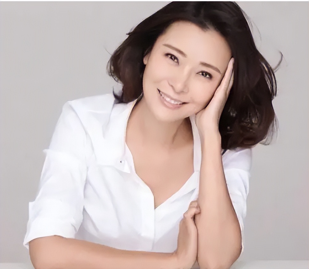 李亚鹏和瞿颖什么关系,李亚鹏爆出与王菲婚姻内幕