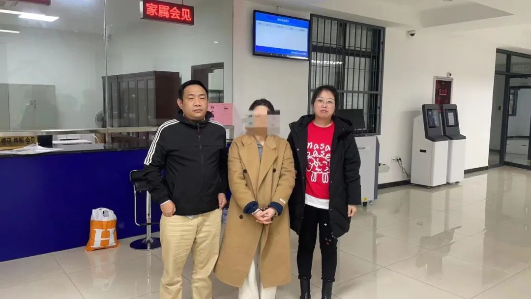 未成年人警惕赠送游戏皮肤诈骗,未成年人充值游戏赠送好友皮肤