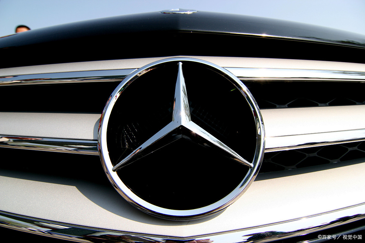 买了奥迪还买奔驰,奔驰奥迪宝马都是什么样的人买