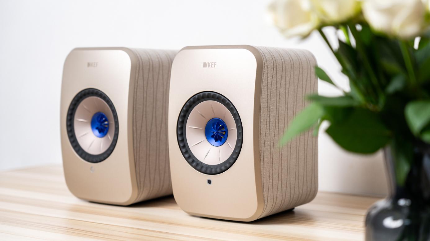 1万元左右性价比最高的吉他,预算1万耳机推荐