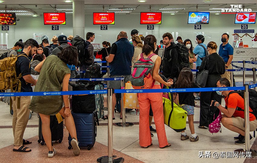 泰国机场迎接中国旅客,泰国机场准备登机