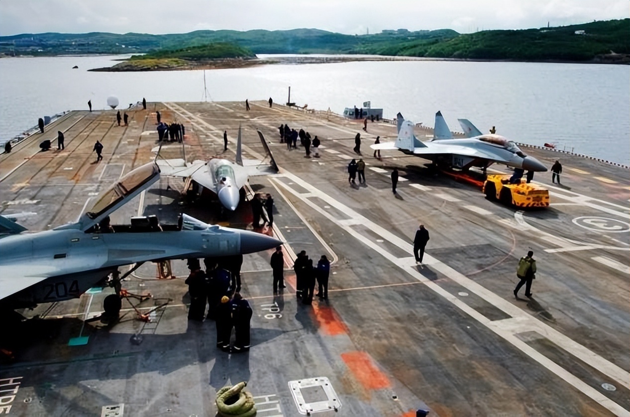 俄罗斯卖飞机套路中国,我方慧眼识破,网友齐呼:我们不是印度!