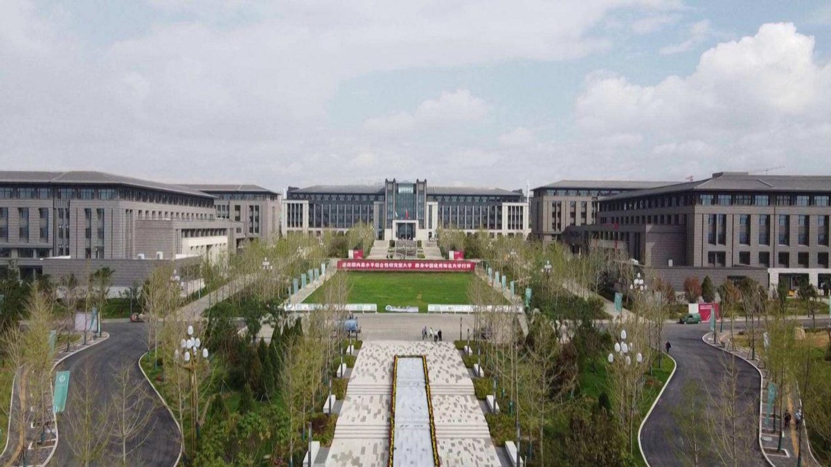 山西大学：出道即巅峰！名校新贵、双一流大赢家是如何炼成的？