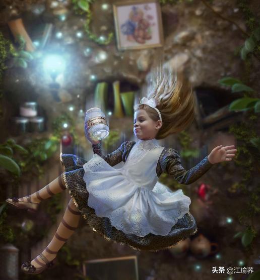 米娅华希科沃斯卡爱丽丝,爱丽丝梦游仙境米娅华希科沃斯卡