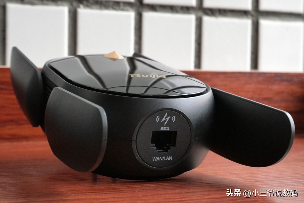 锐捷蜂鸟旗舰版子母路由,锐捷蜂鸟旗舰路由器测评