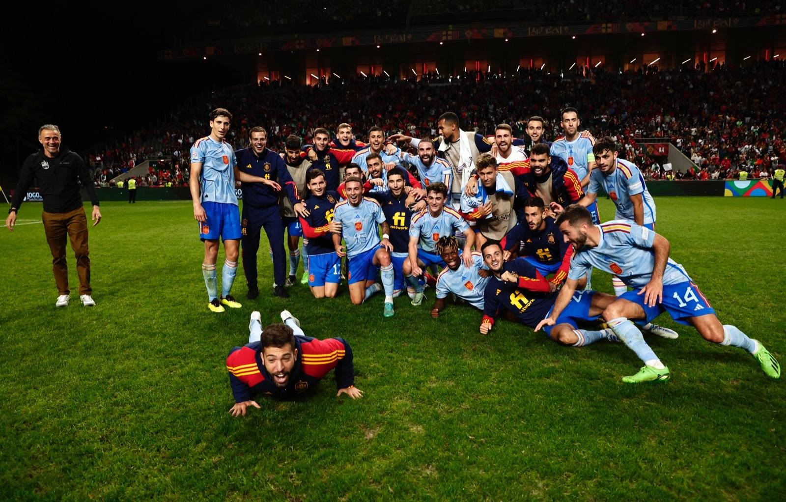 世界杯E组-西班牙：斗牛军团面临新老交替新人接班欲重拾前辈荣光