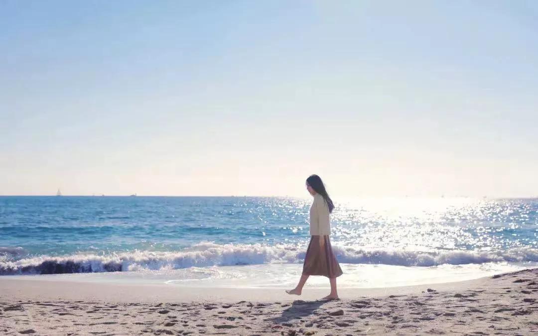 多读书勤运动早睡觉,人生最好的生活状态积极乐观