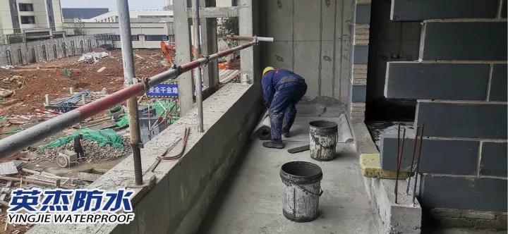 烟台金属屋面防水补漏一般多少钱,屋顶漏水烟台卫生间防水补漏