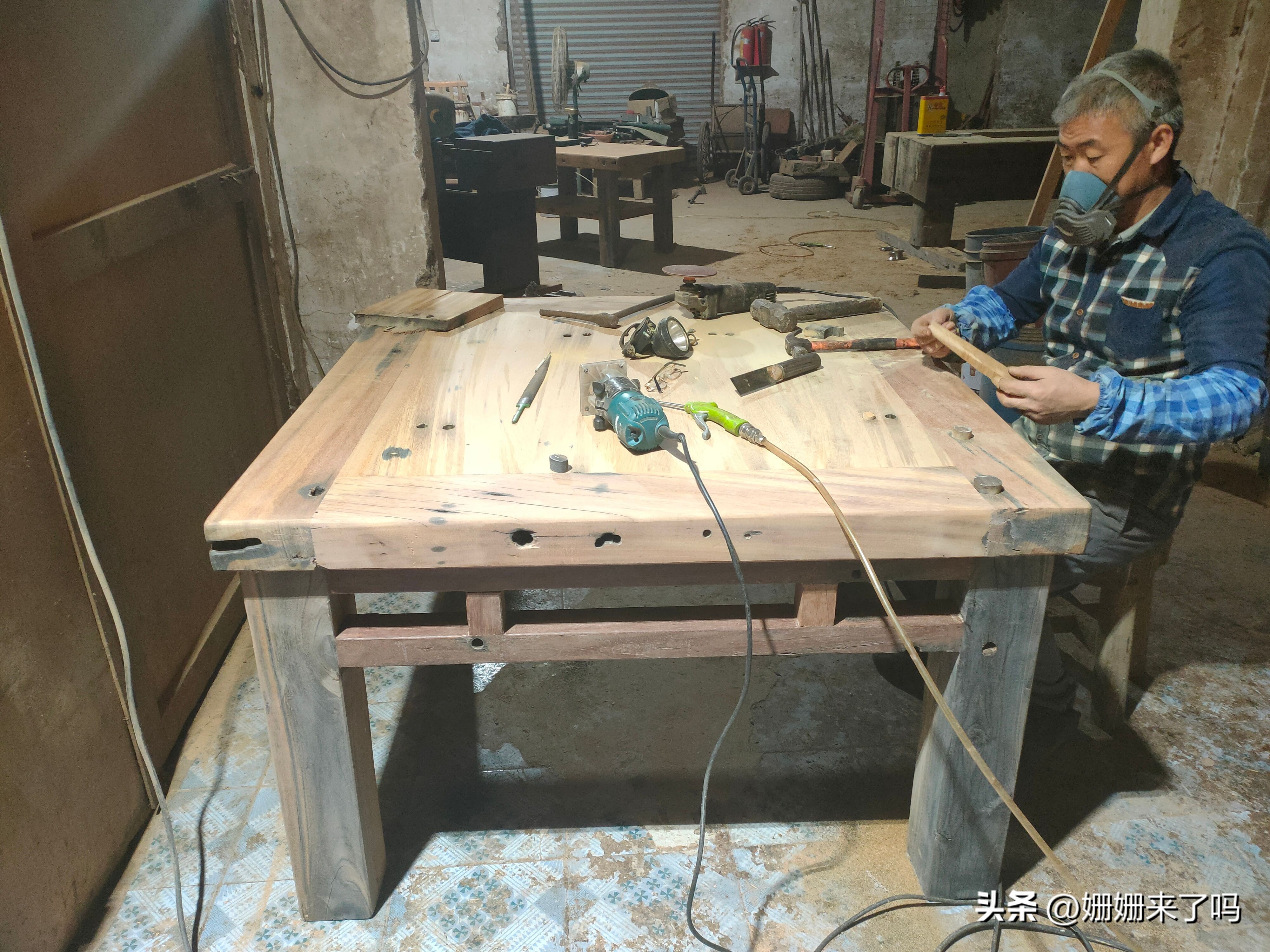 为什么老船木茶台那么便宜,老船木茶桌为什么会开裂