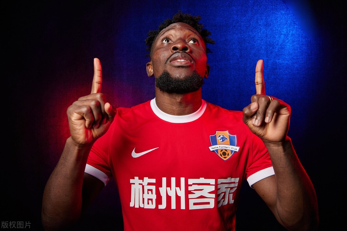 梅州客家足球俱乐部写真,梅州客家队海报