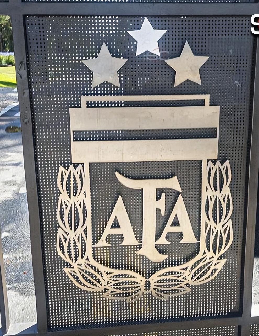 阿根廷三冠队标,阿根廷队2022世界杯夺冠