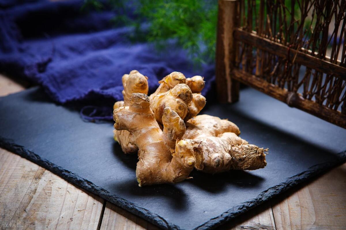 生姜发散风寒,生姜发散阳气