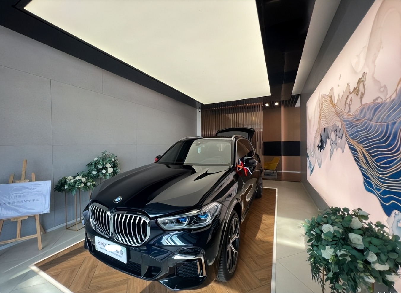 花80多万买辆宝马x5高配,花八十万买四缸宝马x5值得吗