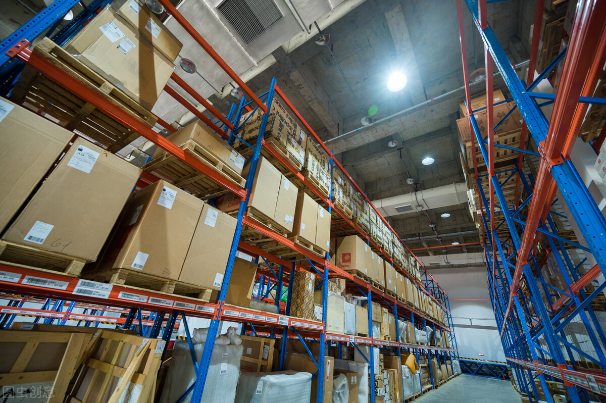 跨境电商海外仓一件代发服务,大件跨境电商做海外仓还是fba