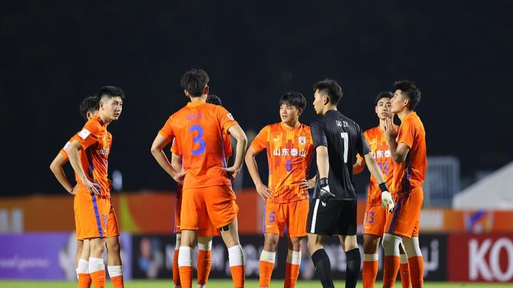 泰山小将亚冠上演转身过人射门一条龙未来希望加盟北京国安