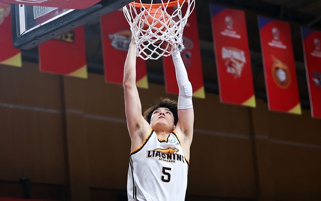 辽宁天津赵继伟,辽宁男篮vs天津赵继伟