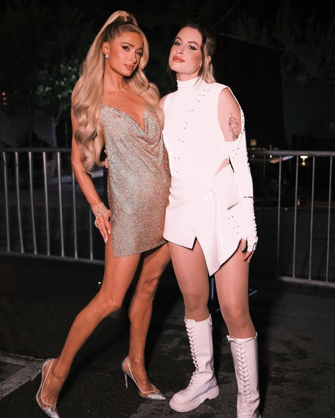 她半裸，姬情，写歌怼前任