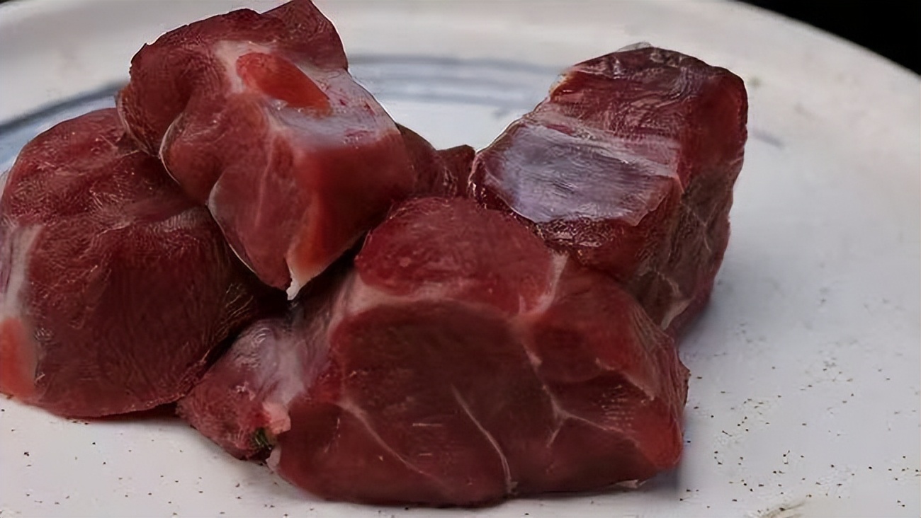 便宜的肥牛卷放心吗,便宜的肥牛是什么肉