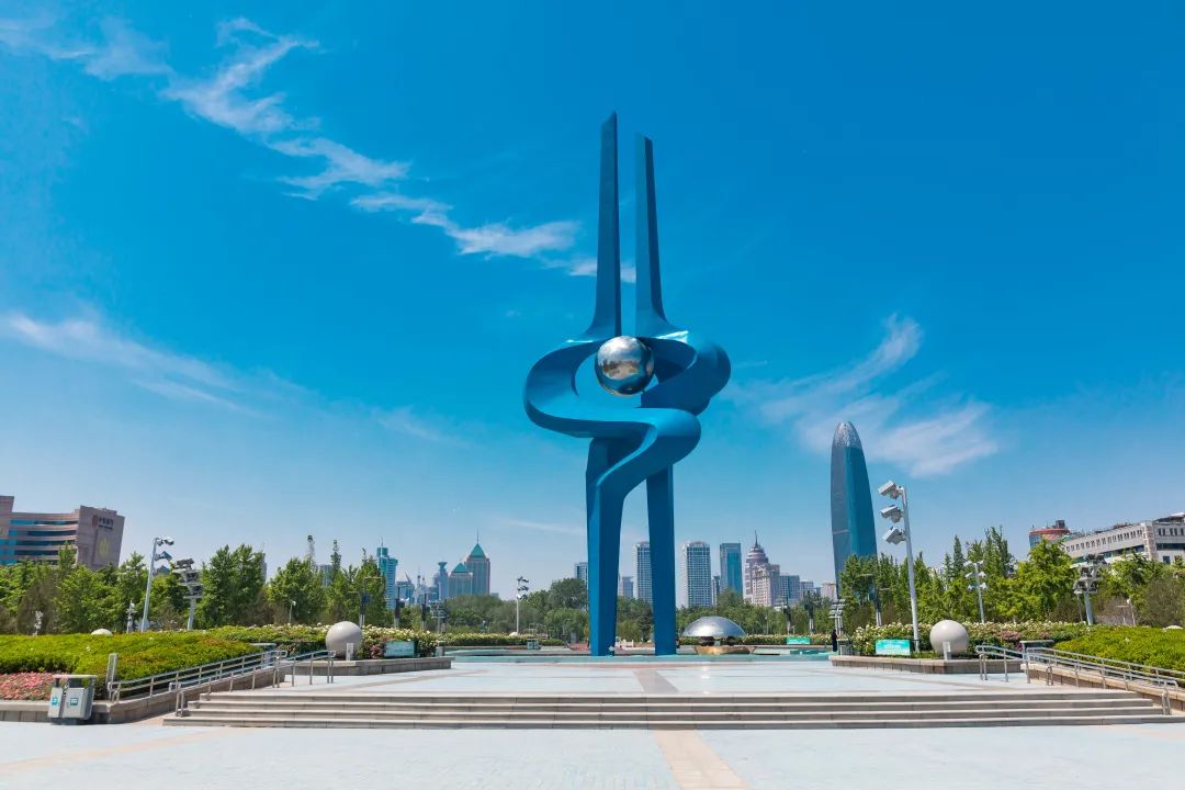 春天的天空是属于风筝的，快收藏济南这些放风筝的好地方！