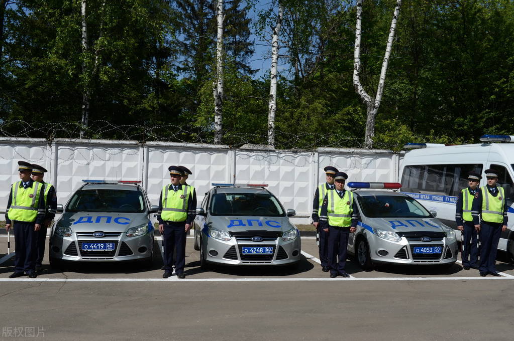 二轮三轮四轮电动车最新管理条例,电动三轮车四轮车的新政策