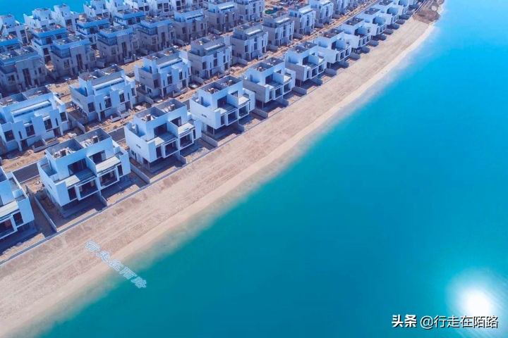 中东小国的福利：月入4万算是困难户，出生就送100平房子