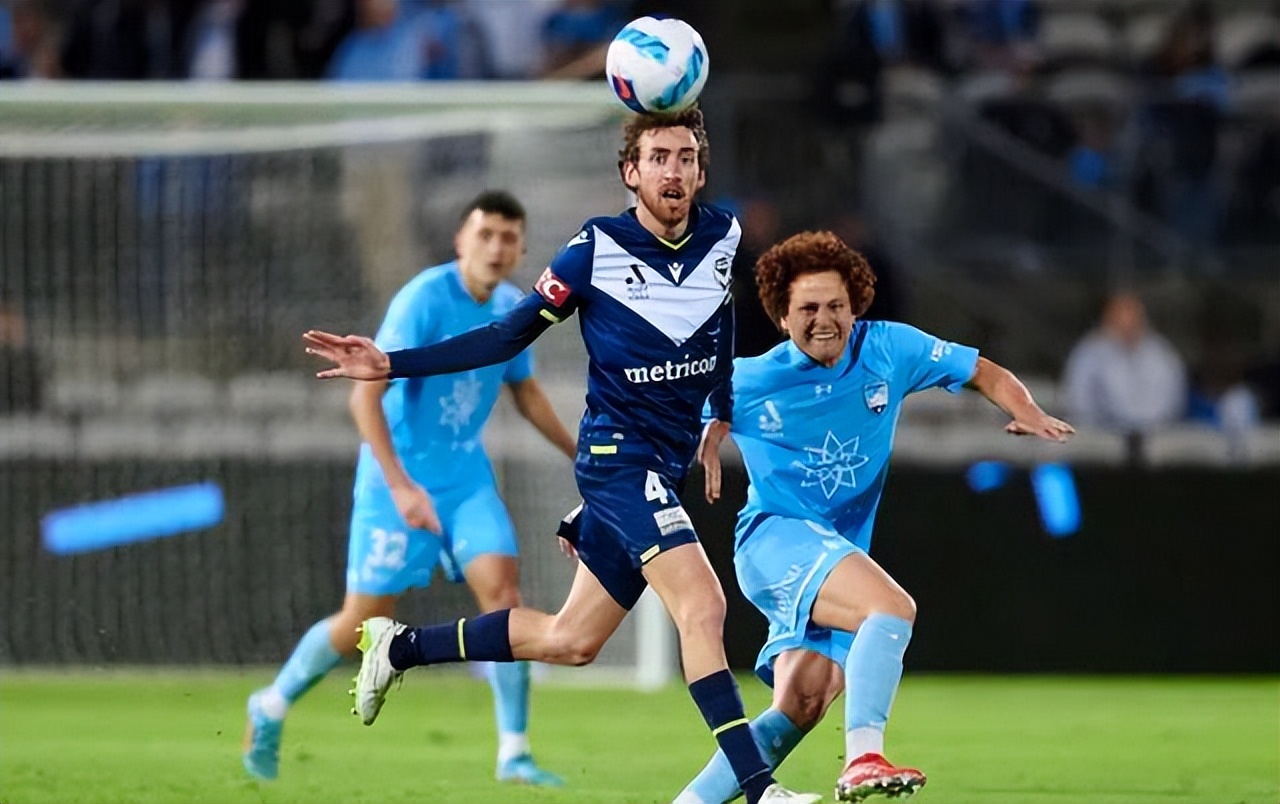 今日足球悉尼fc对阵上海上港,足球推荐大阪钢巴vs鸟栖沙岩