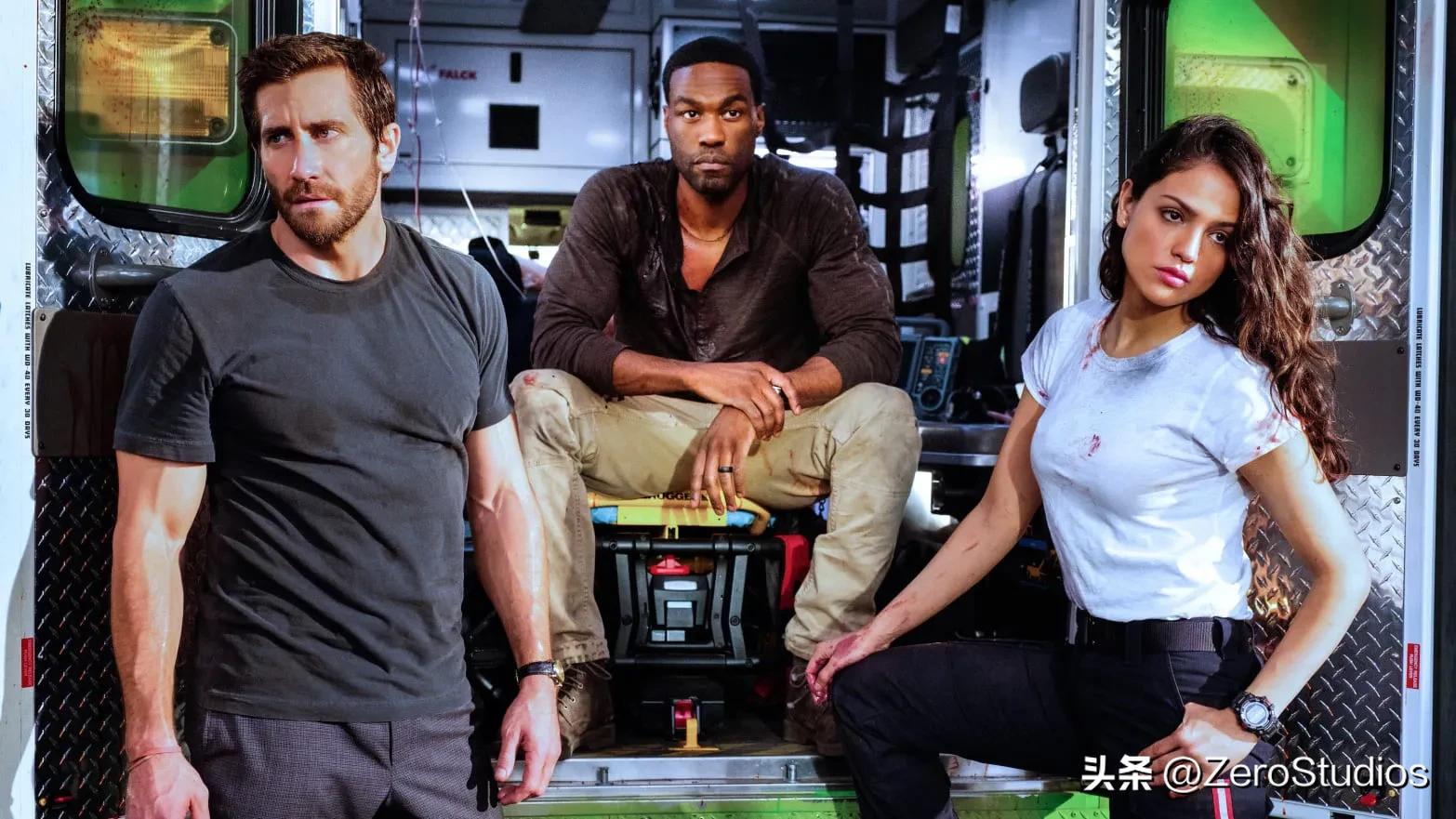 片子越烂越挣钱？坐拥74.6亿美金票房的“爆炸贝”究竟有何魅力？