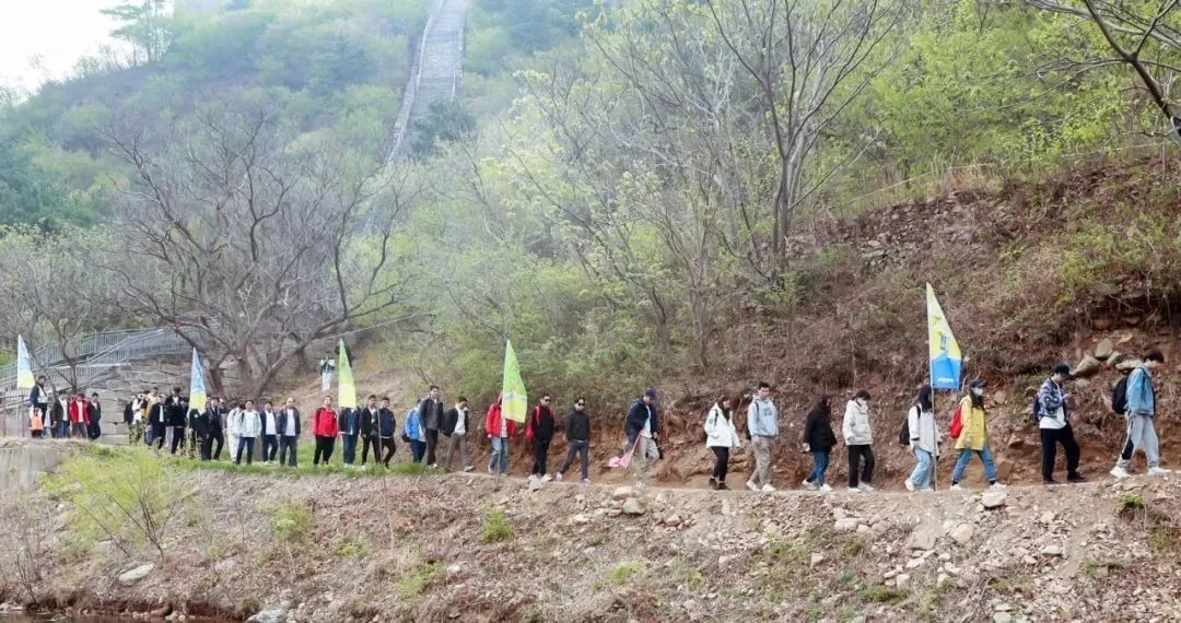 创业就像游泳一样,创业就像一条小船