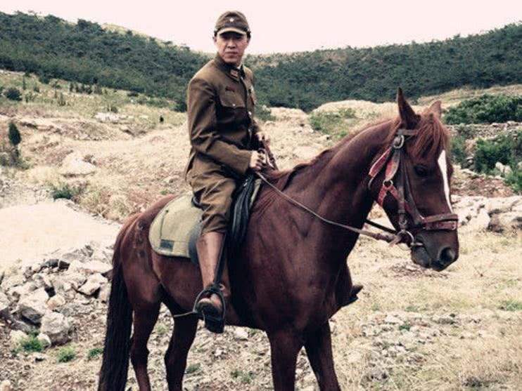 抗战老兵缴获一把日本武士刀,抗日战争日本商人卖武器