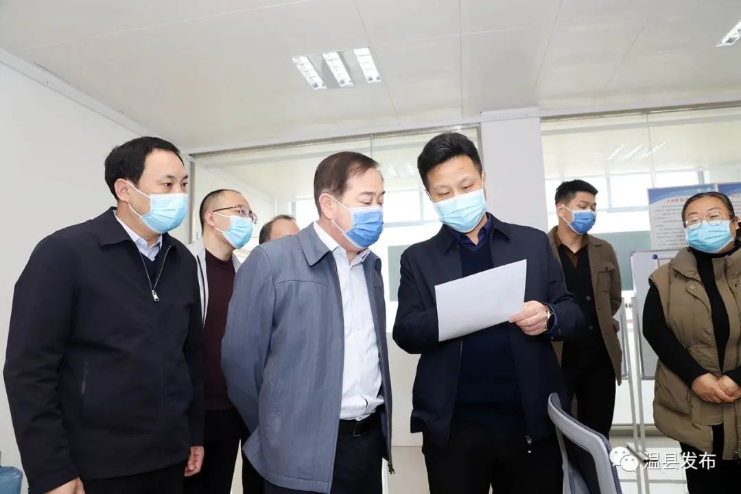 鑱氱劍2024娓╁幙涓や細,鑱氱劍2023娓╁幙涓や細