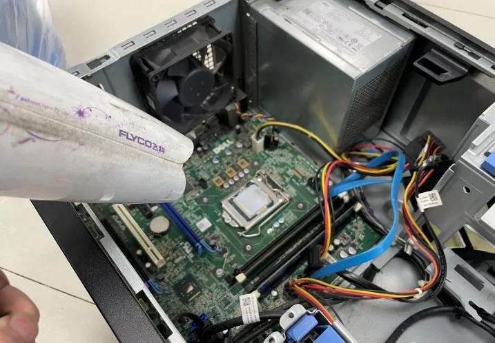 电脑深度清灰和普通清灰,用了三年的电脑清灰能提升多少