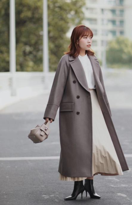 158的小个子穿超级长的大衣,真实身高158小个子博主的穿搭日常