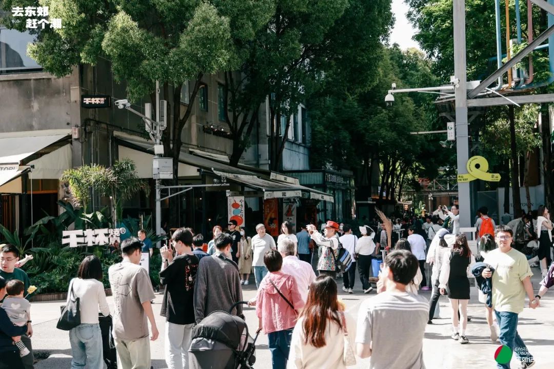 这场万人赶潮盛会,泰酷辣!