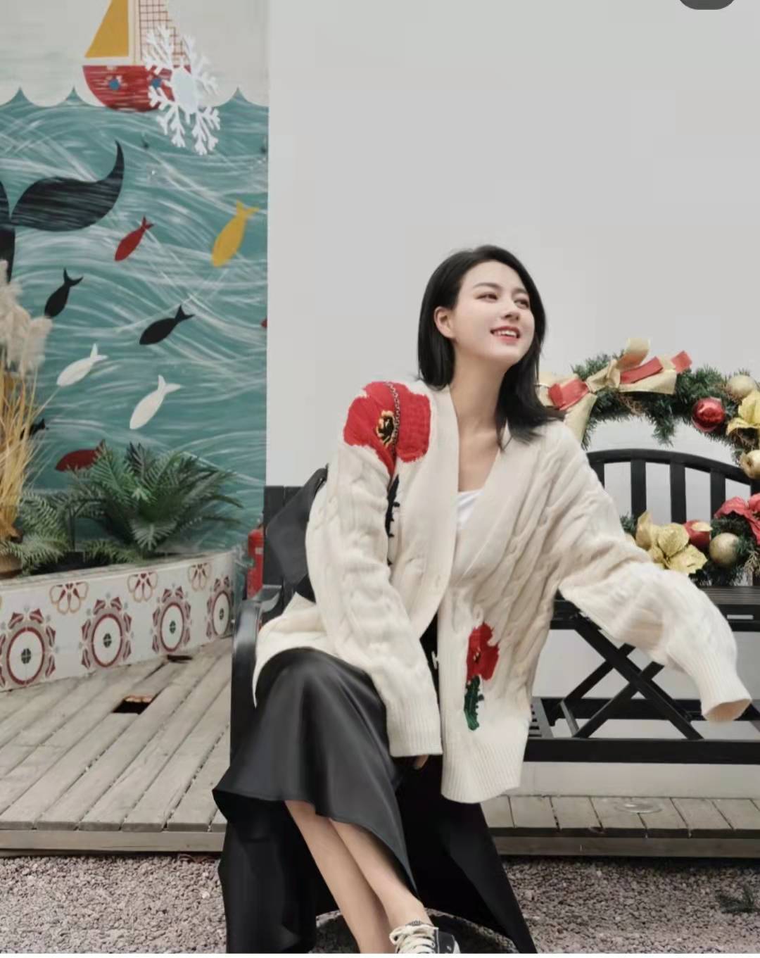 杏色针织开衫配什么内搭图片,针织开衫外套配什么衣服好看