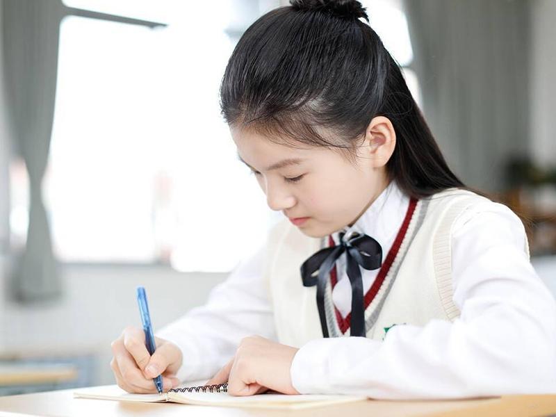 家有初中生，如何在疫情居家期间让孩子学习弯道超车？