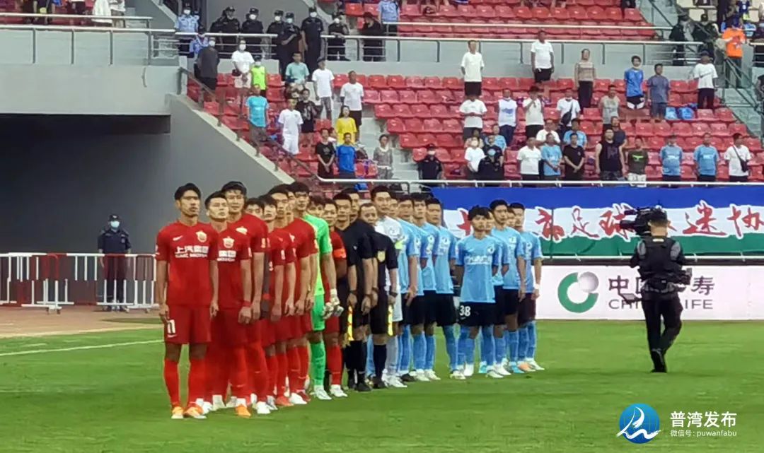 “大连人”主场首战，燃起足球盛夏！