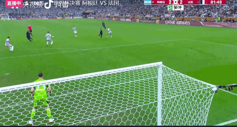 风华绝代新球王，功成名就大满贯，姆巴佩送梅西登基。